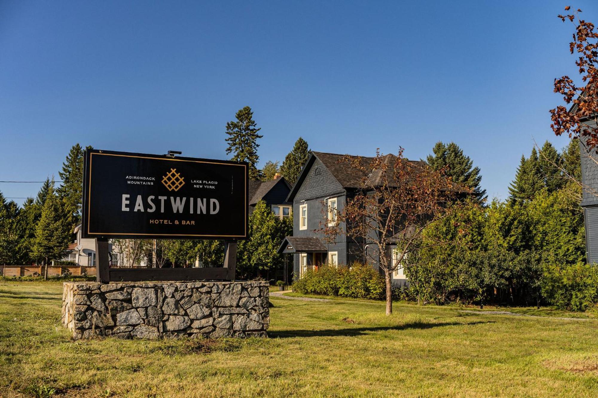 Eastwind Hotel เลคแพลซิด ภายนอก รูปภาพ